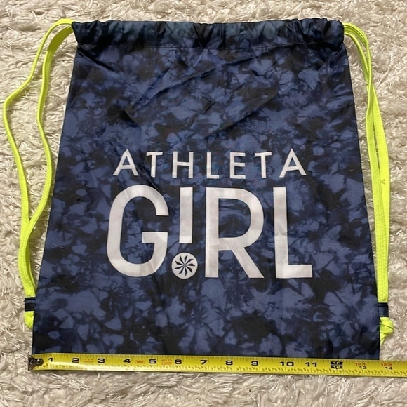 ATHLETA Girl Blue Tie Dye Cinch Sack Workout Backpack - Picture 3 of 8